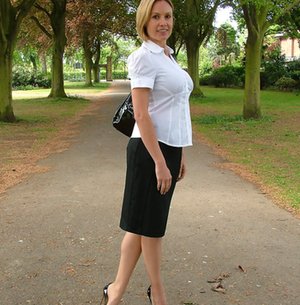 Stiletto Girl are pleased to offer you a free photos featuring lovable girl xxx gallery 188947