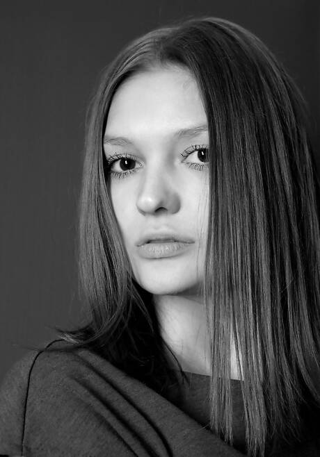 Rylsky Art are pleased to offer you xxx pictures featuring Maye unveiling superb shape